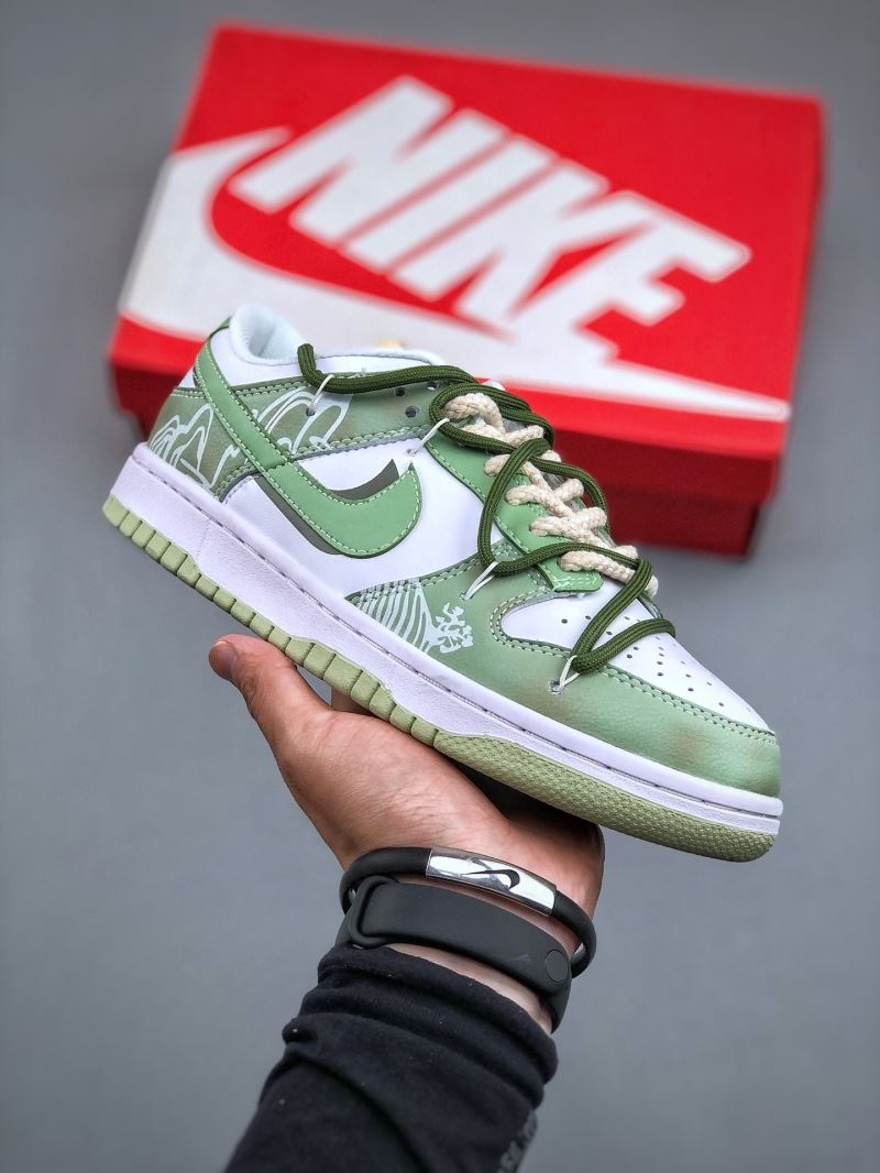 Nike Dunk Shoes